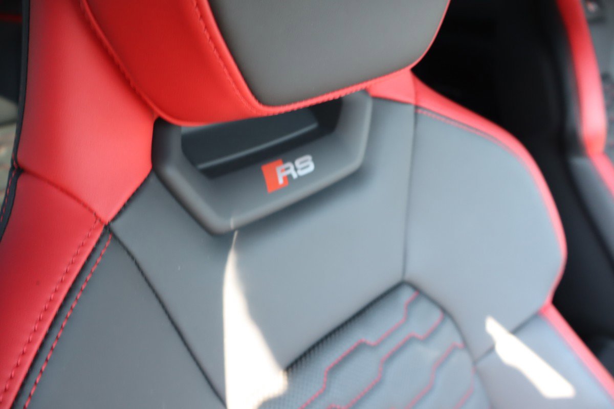 Used 2023 Audi RS e-tron GT image 20