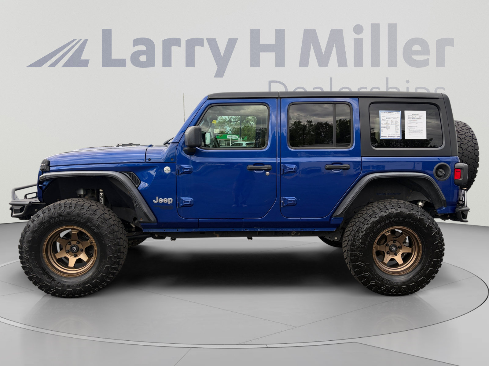 Used 2019 Jeep Wrangler Unlimited Sport S AWD/4WD image 2