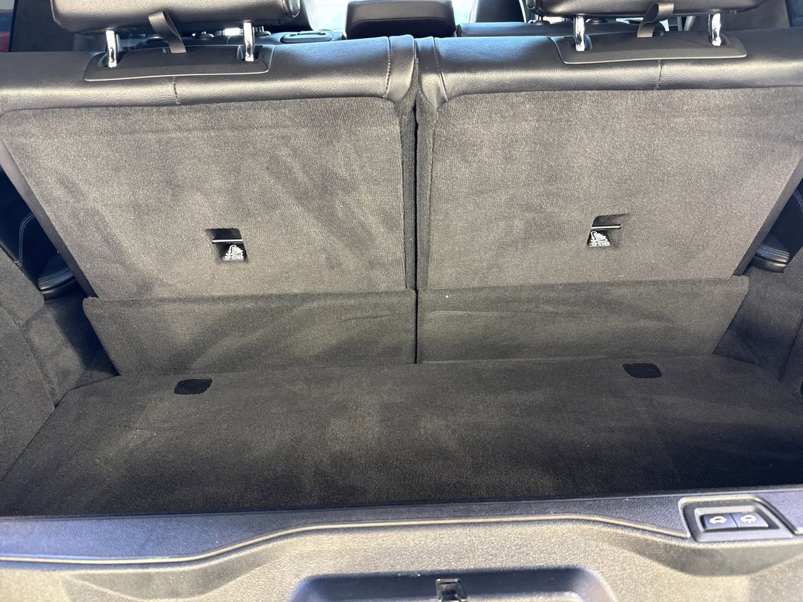 Used 2021 BMW X7 xDrive40i w/ Premium Package image 17