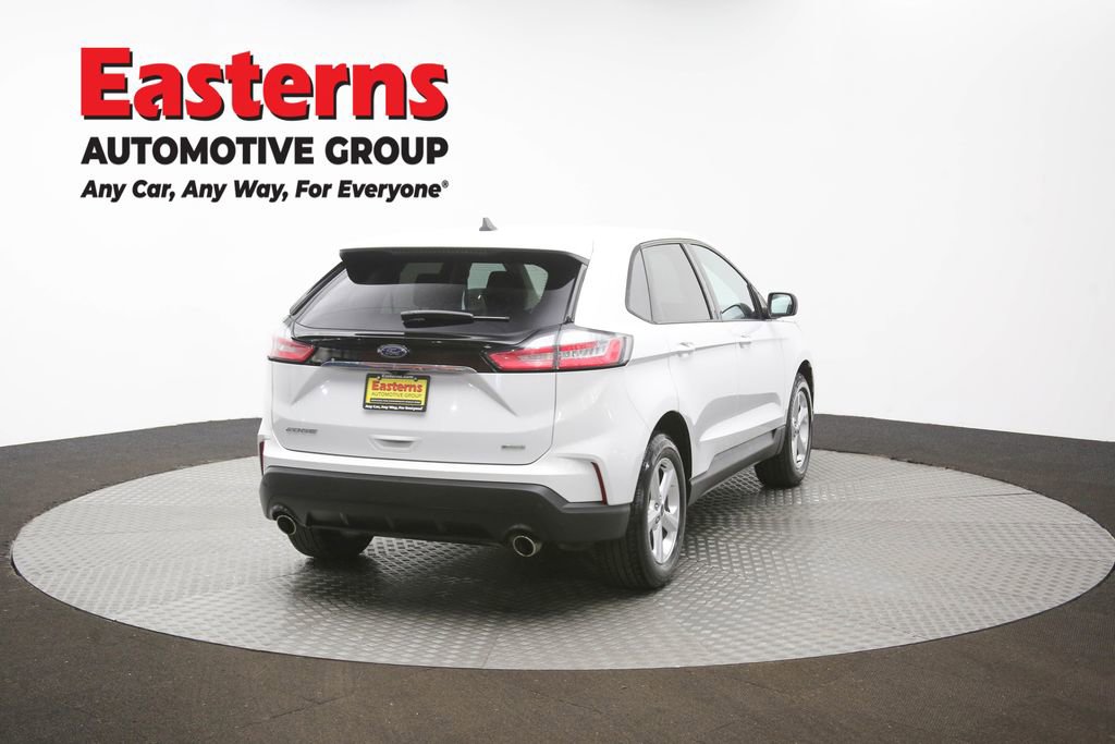 Used 2020 Ford Edge SE image 38