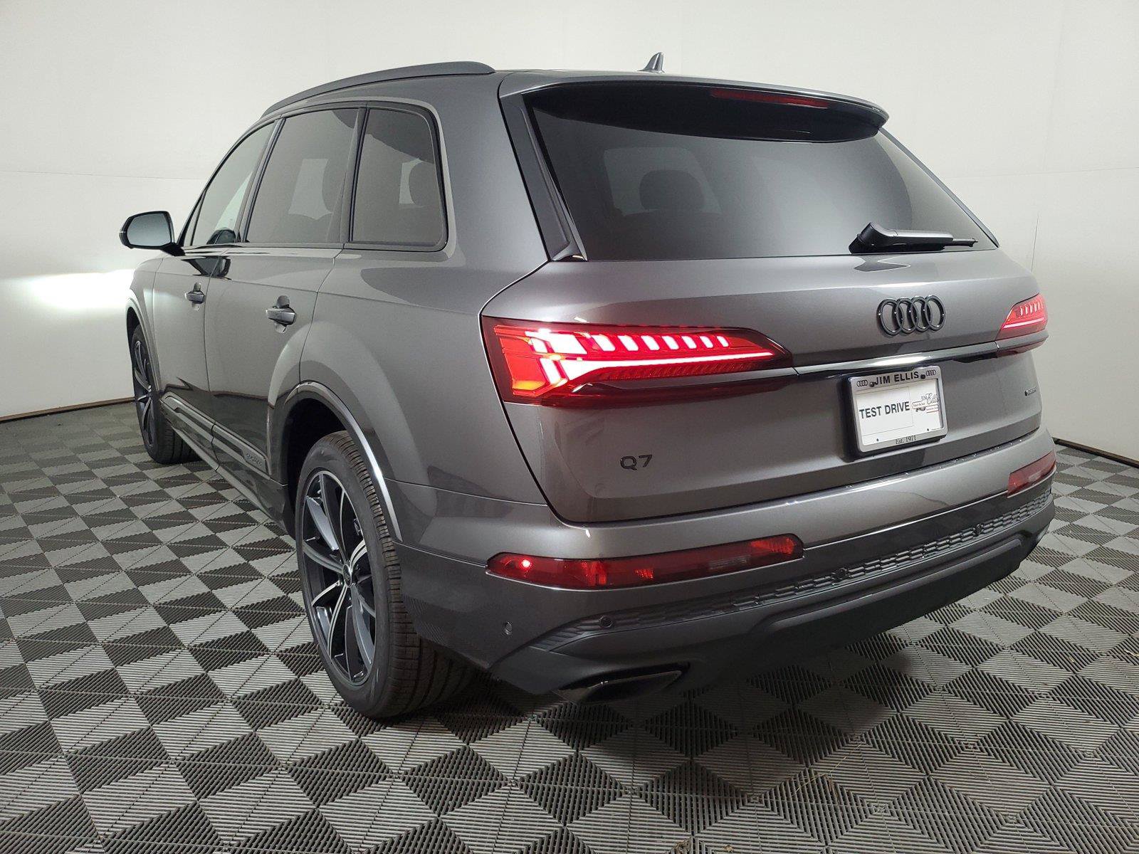 New 2026 Audi Q7 2.0T Premium Plus AWD/4WD image 6