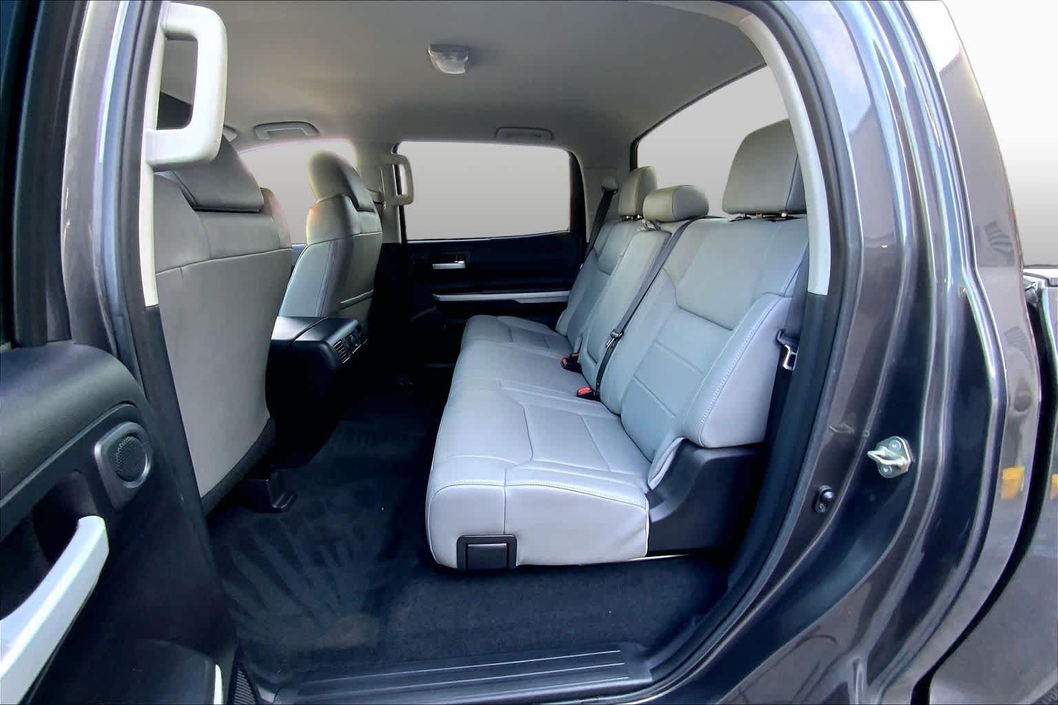 Used 2020 Toyota Tundra SR5 w/ SR5 Leather Package RWD image 20