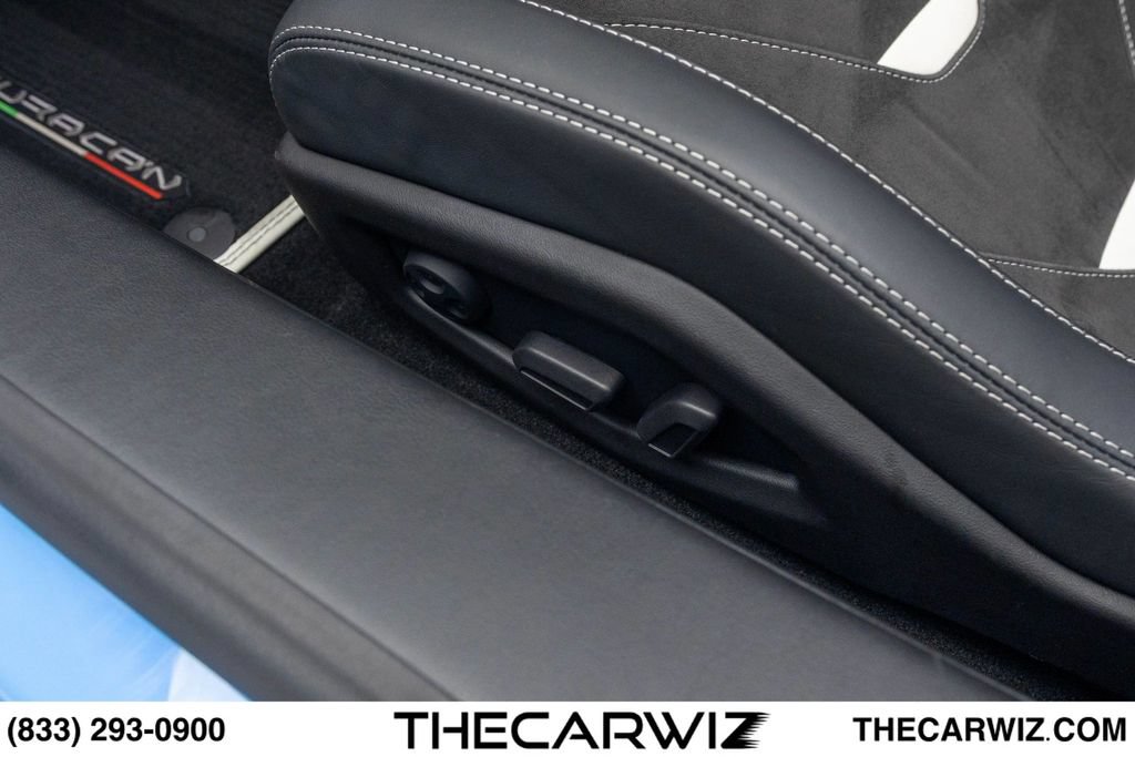 Used 2024 Lamborghini Huracan EVO AWD/4WD image 47