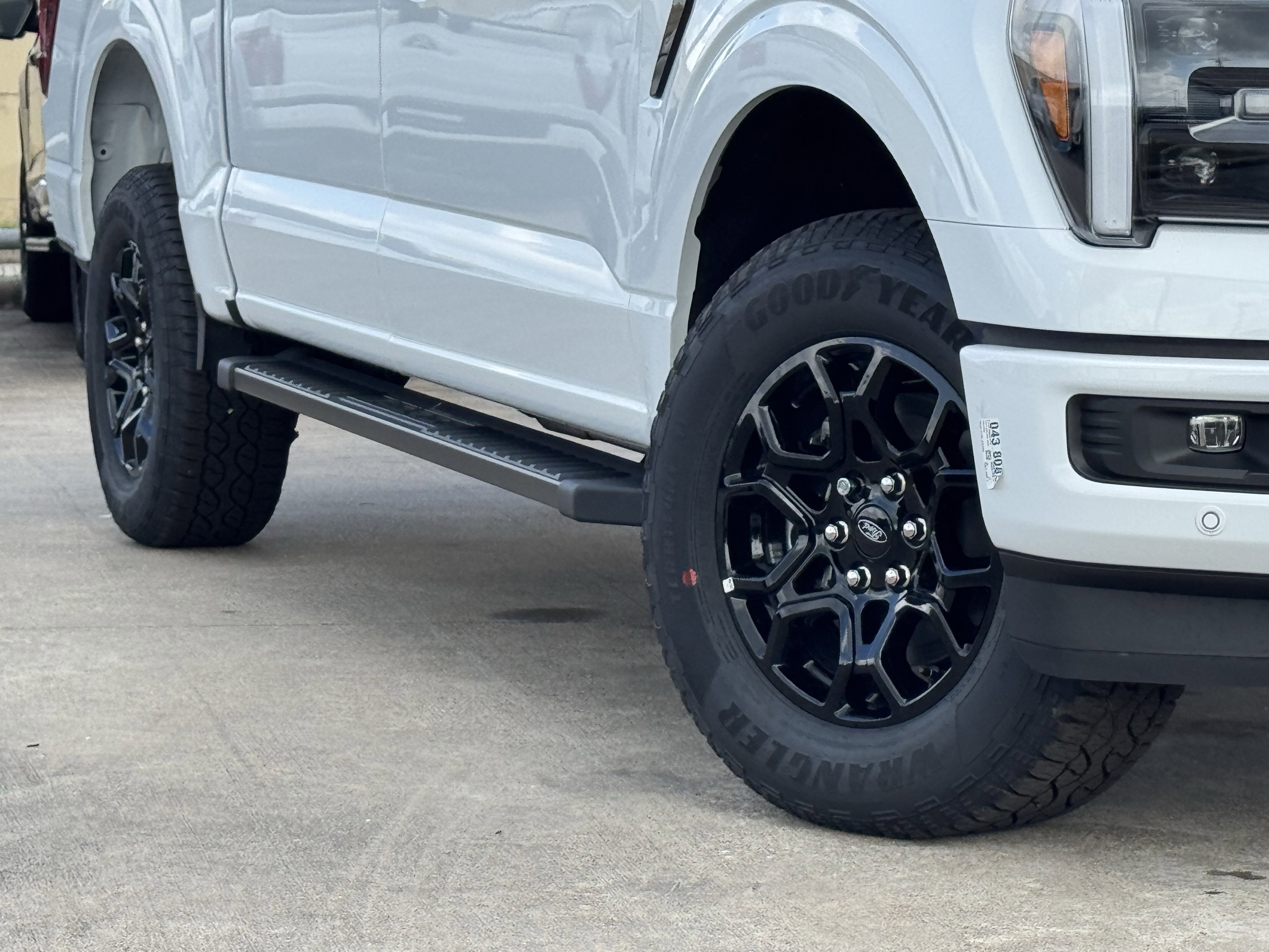 New 2026 Ford F150 Lariat w/ FX4 Off-Road Package AWD/4WD image 12