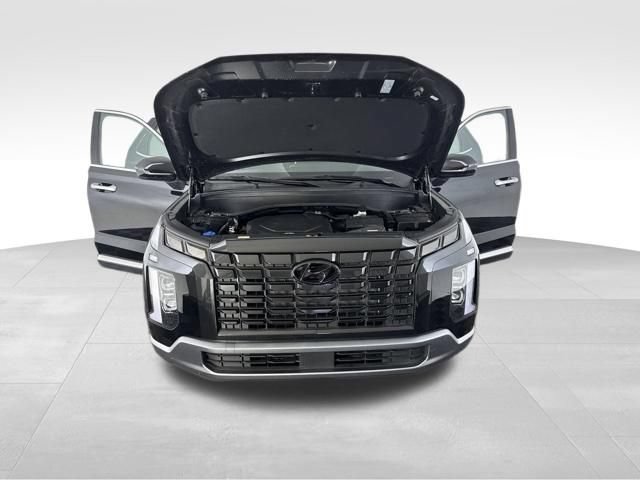 Used 2025 Hyundai Palisade SE AWD/4WD image 12