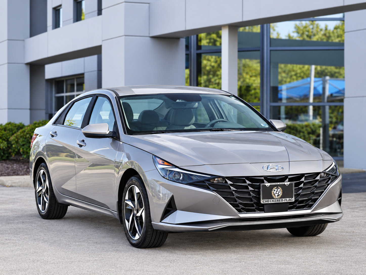 Used 2023 Hyundai Elantra SEL w/ Convenience Package FWD image 1