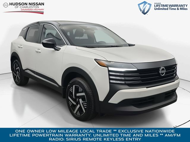 Used 2025 Nissan Kicks SV image 1