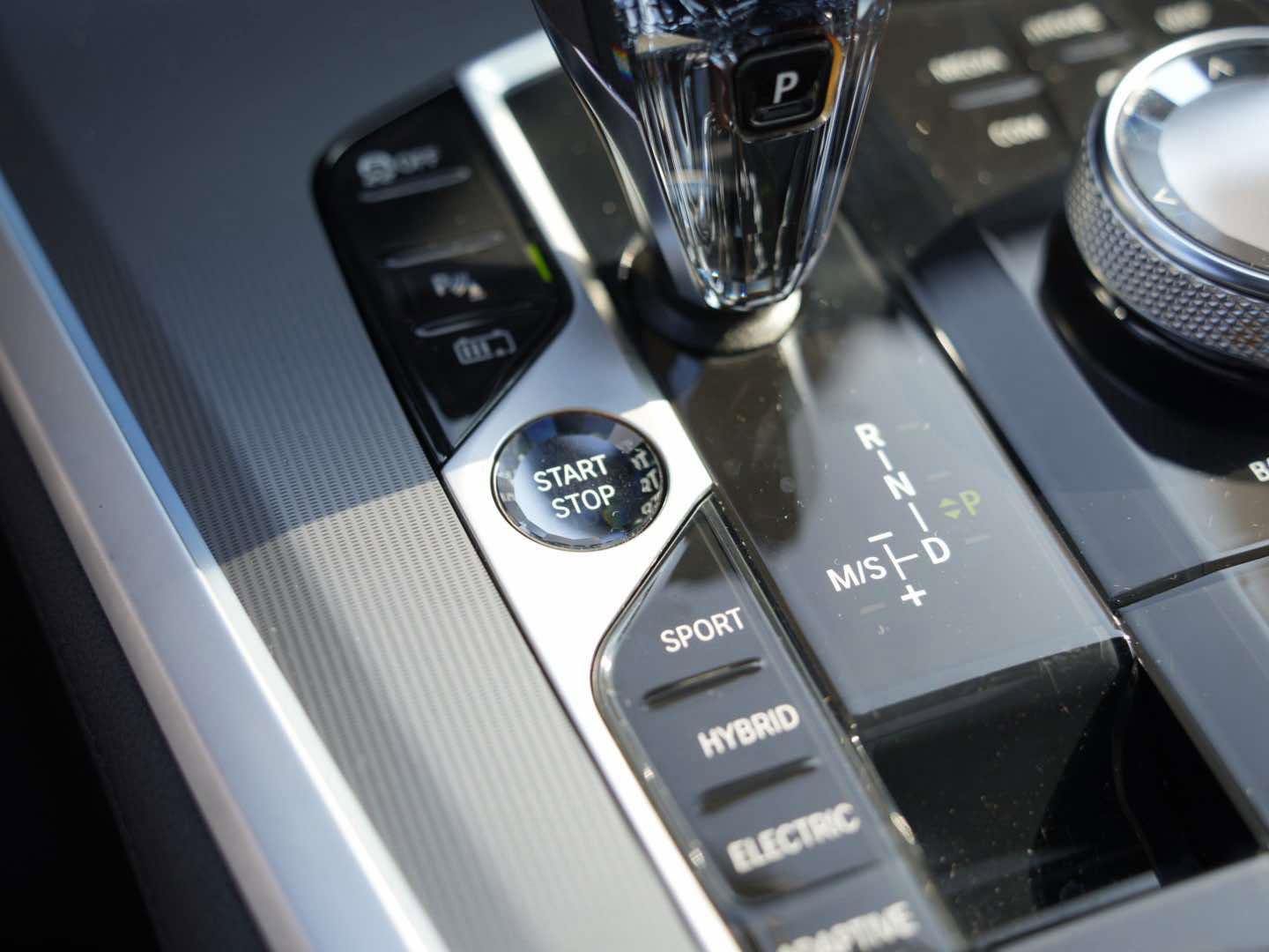 Certified 2022 BMW X5 xDrive45e w/ Executive Package AWD/4WD image 25