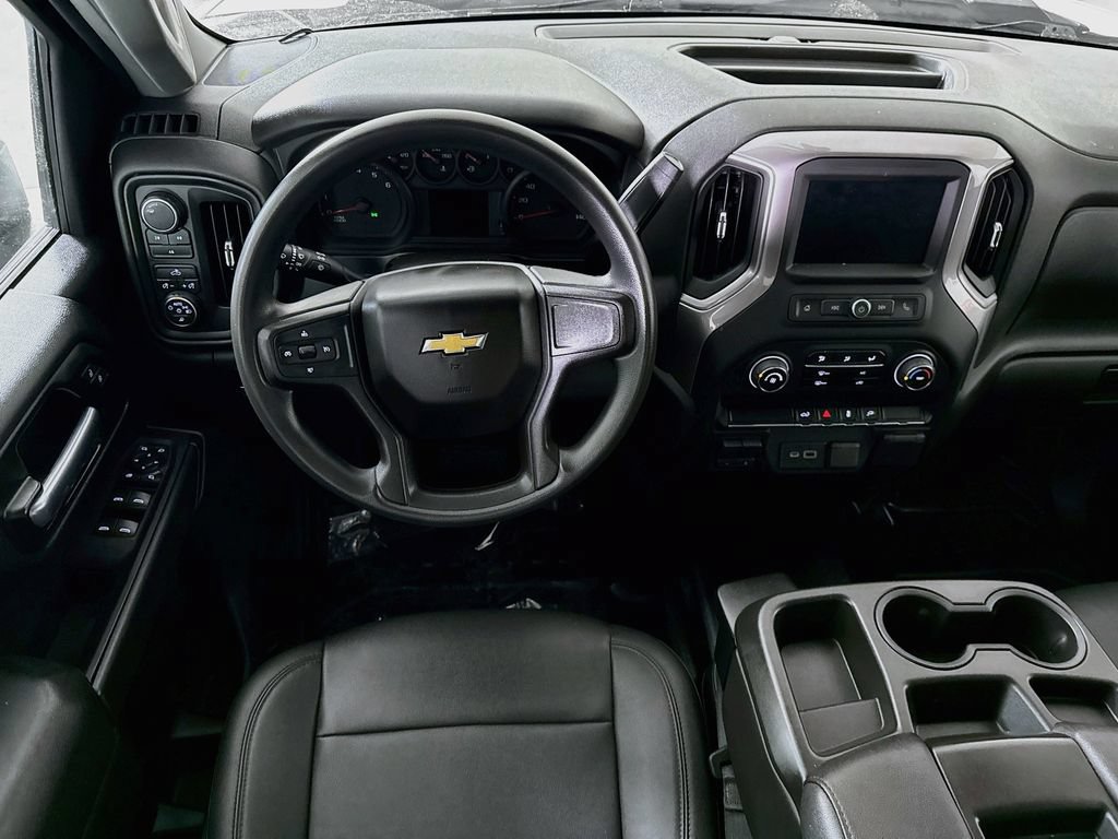 Used 2021 Chevrolet Silverado 2500 W/T w/ WT Convenience Package AWD/4WD image 3