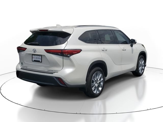 Used 2020 Toyota Highlander Limited AWD/4WD image 4