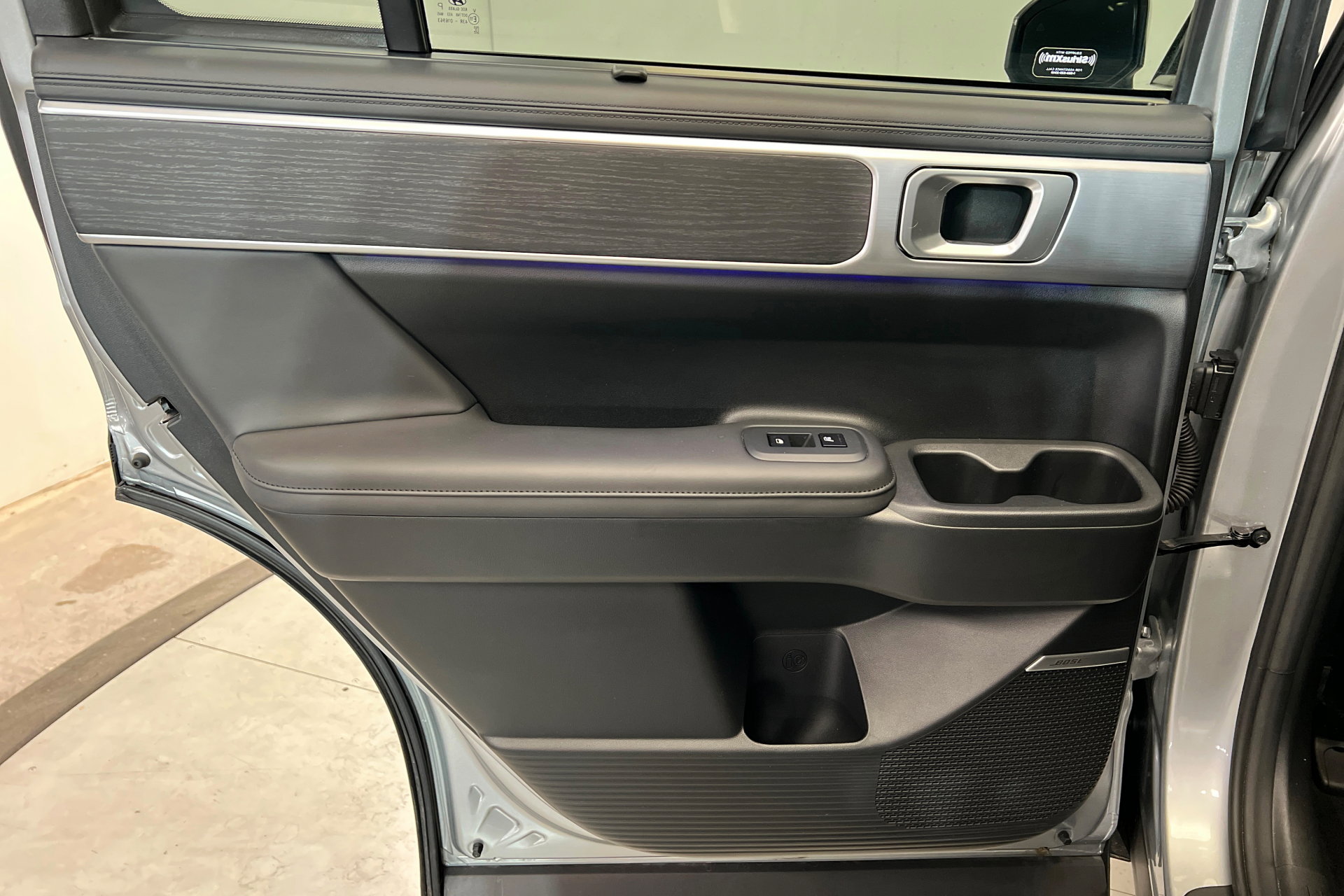 Used 2024 Hyundai Santa Fe Limited image 19