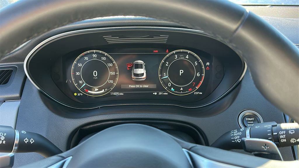 Certified 2024 Jaguar E-PACE R-Dynamic SE image 14