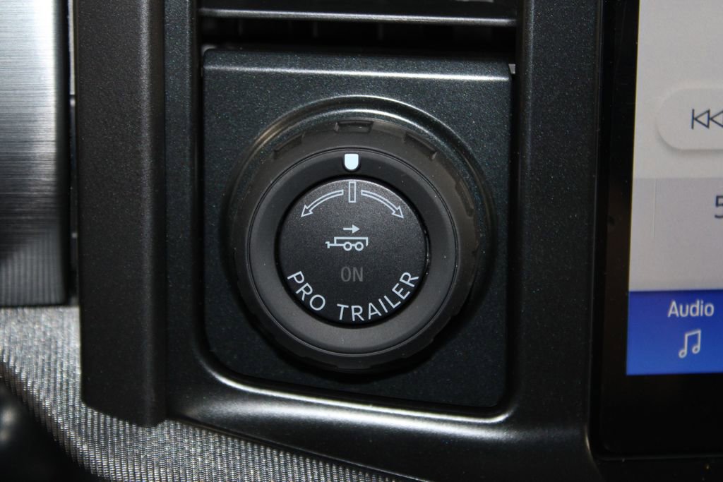 New 2025 Ford F150 Lariat w/ Equipment Group 501A Mid image 41