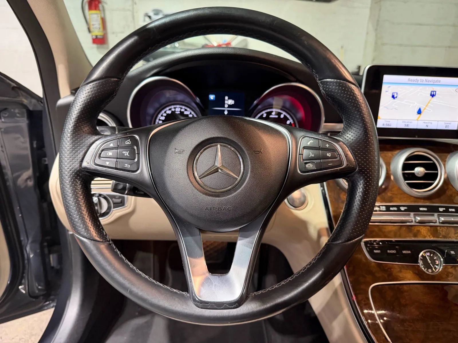 Used 2015 Mercedes-Benz C 300 4MATIC Sedan image 13
