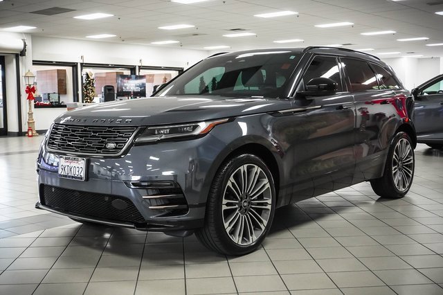 Used 2024 Land Rover Range Rover Velar Dynamic SE image 3