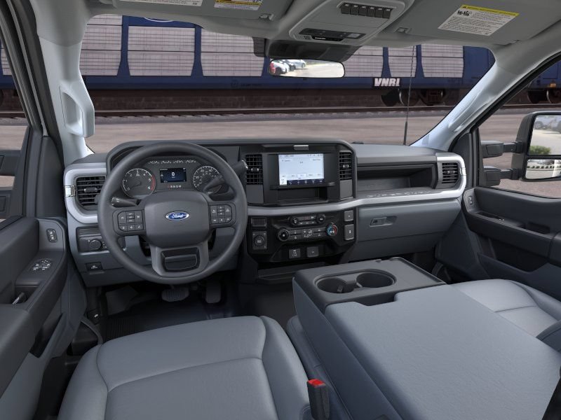 New 2026 Ford F550 4x4 Regular Cab Super Duty image 9