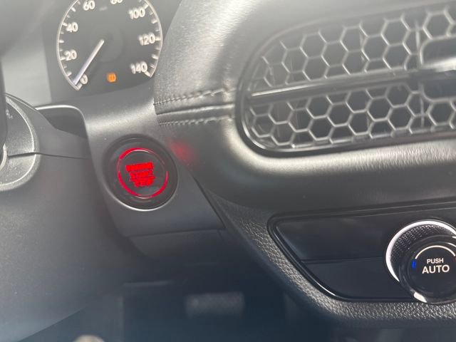 Used 2024 Honda HR-V LX image 32