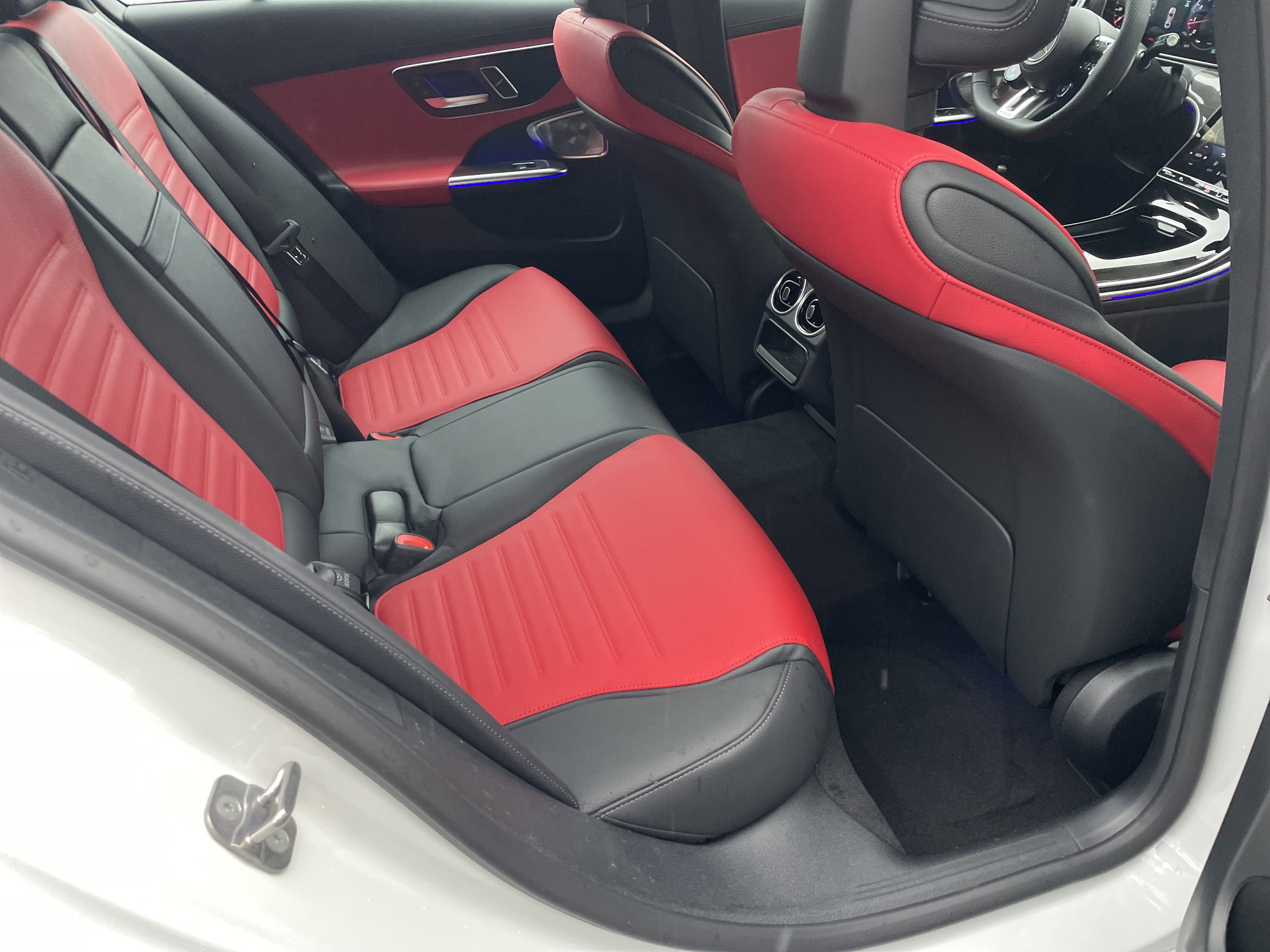 New 2026 Mercedes-Benz C 43 AMG 4MATIC Sedan image 39