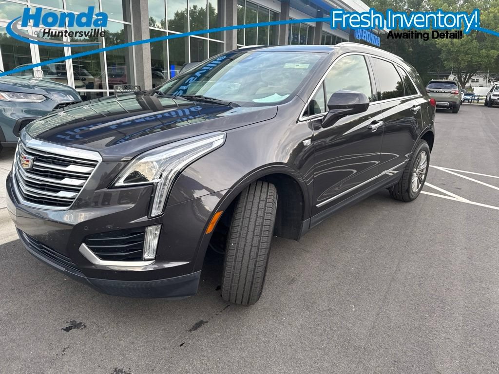 Used 2018 Cadillac XT5 Luxury w/ Driver Awareness Package FWD image 8