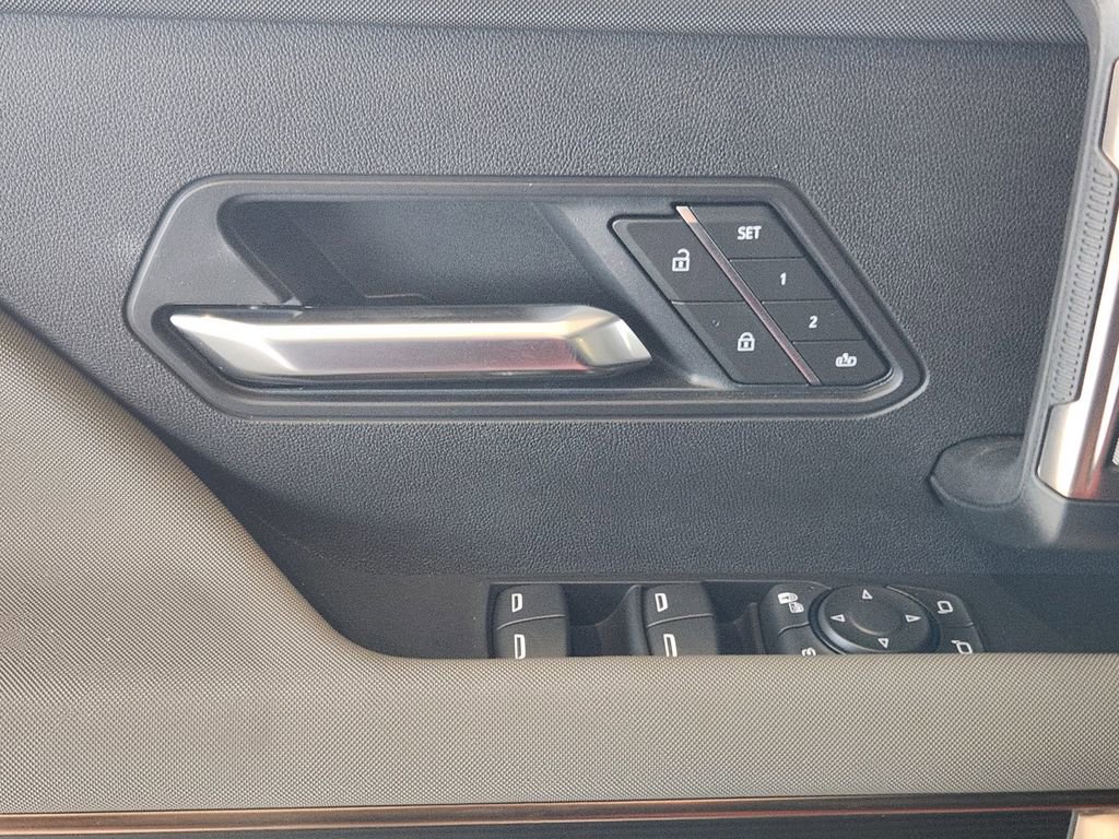 New 2025 GMC Hummer EV 3X w/ LPO, Illumination Package image 6