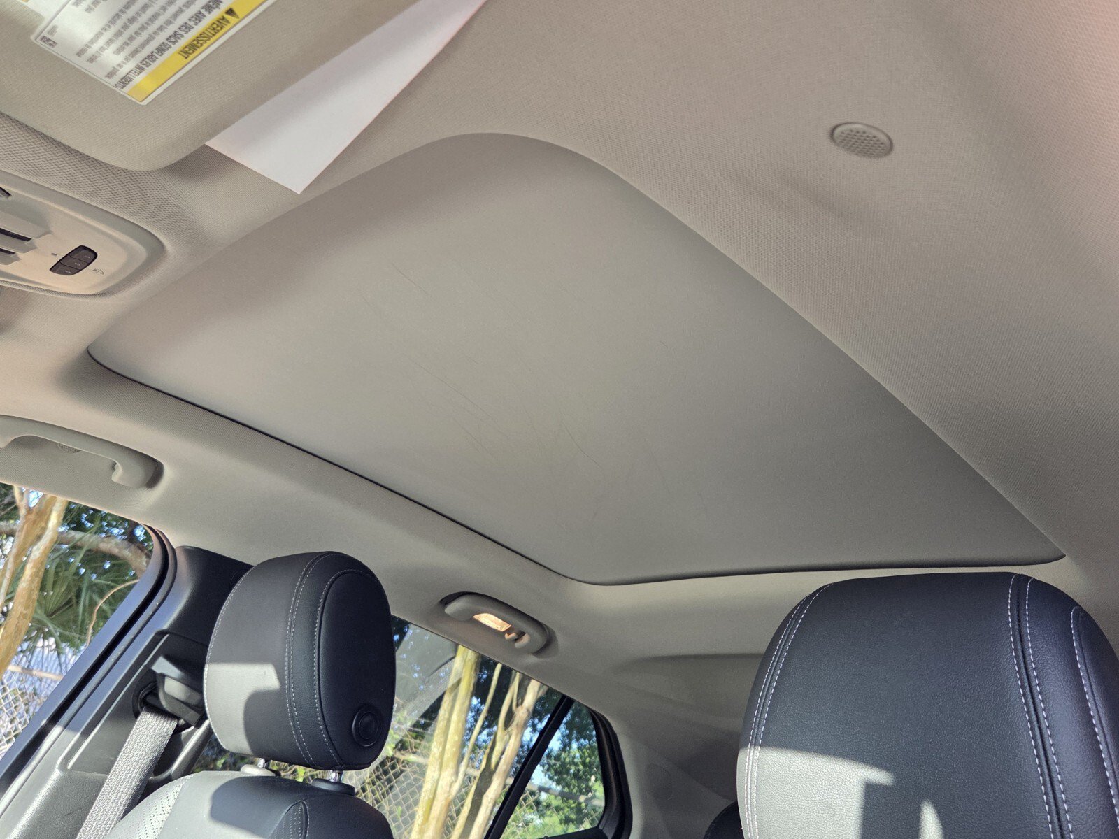 Used 2023 Buick Encore GX Essence w/ Experience Buick Package FWD image 23