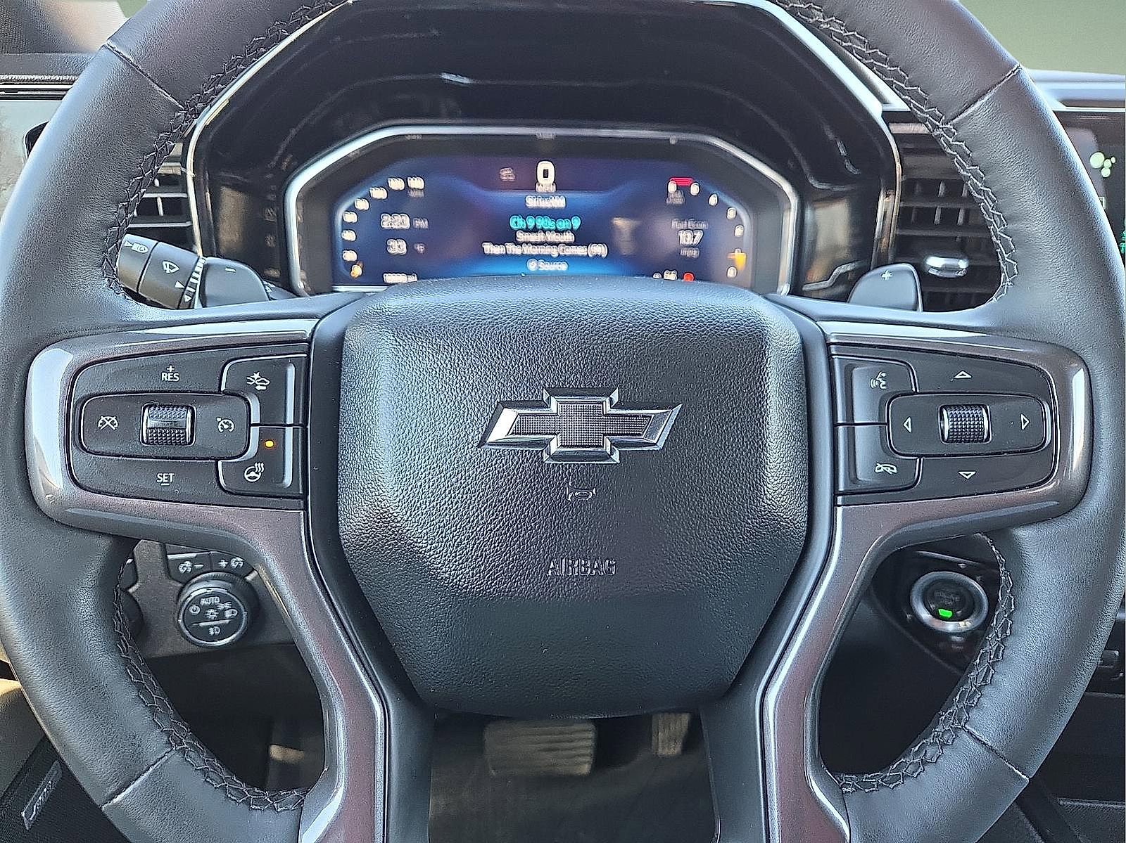 Used 2024 Chevrolet Silverado 1500 ZR2 w/ Technology Package image 24