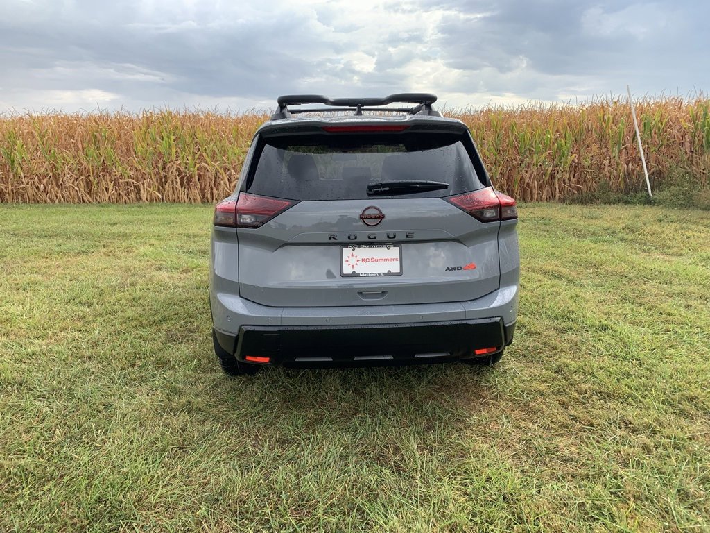 New 2026 Nissan Rogue SV image 6