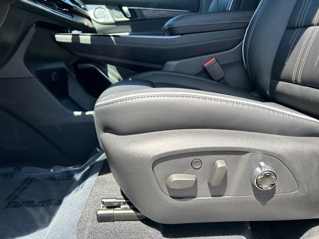 New 2026 Buick Enclave Avenir w/ Super Cruise Package AWD/4WD image 16