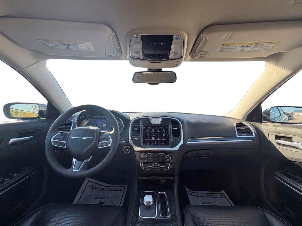 Used 2023 Chrysler 300 Touring L w/ Comfort Group AWD/4WD image 10