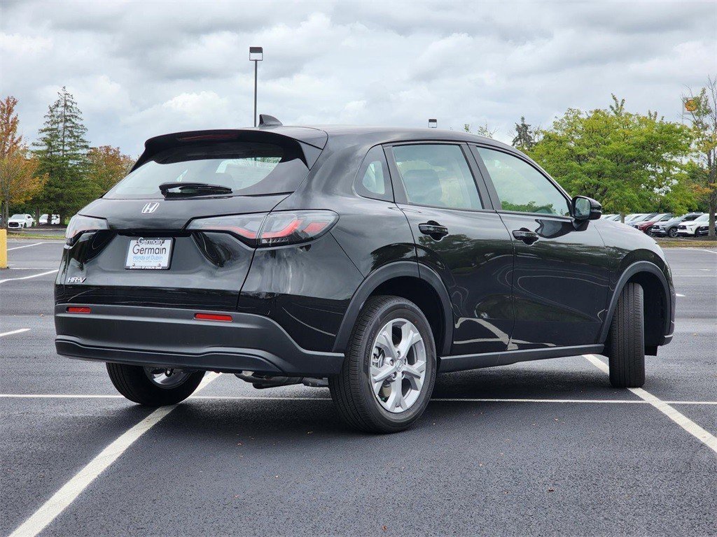 Used 2025 Honda HR-V LX image 13