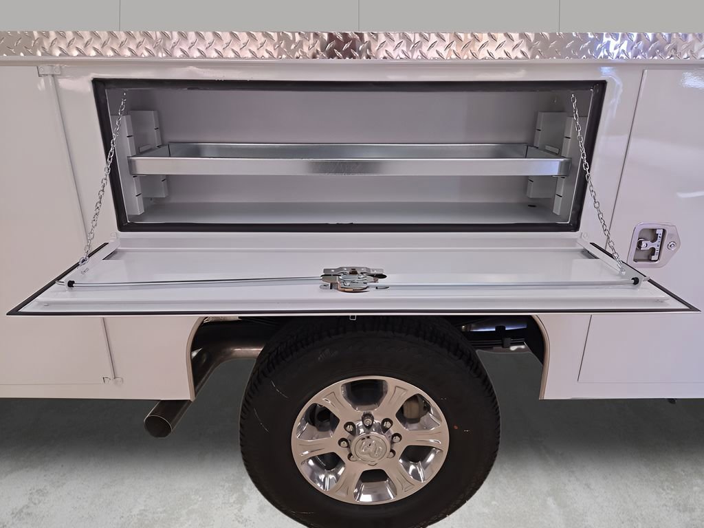 New 2026 RAM 3500 Tradesman w/ Chrome Appearance Group A image 26