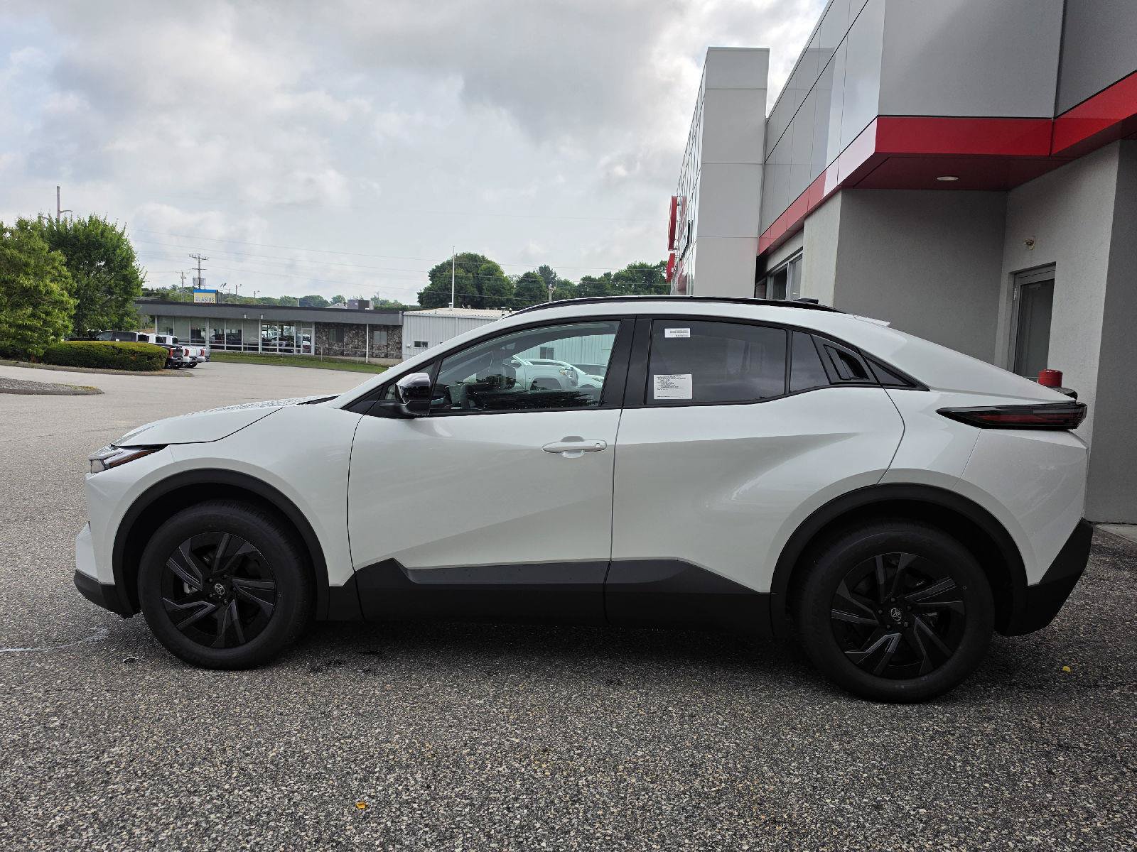 New 2026 Toyota C-HR AWD/4WD image 6