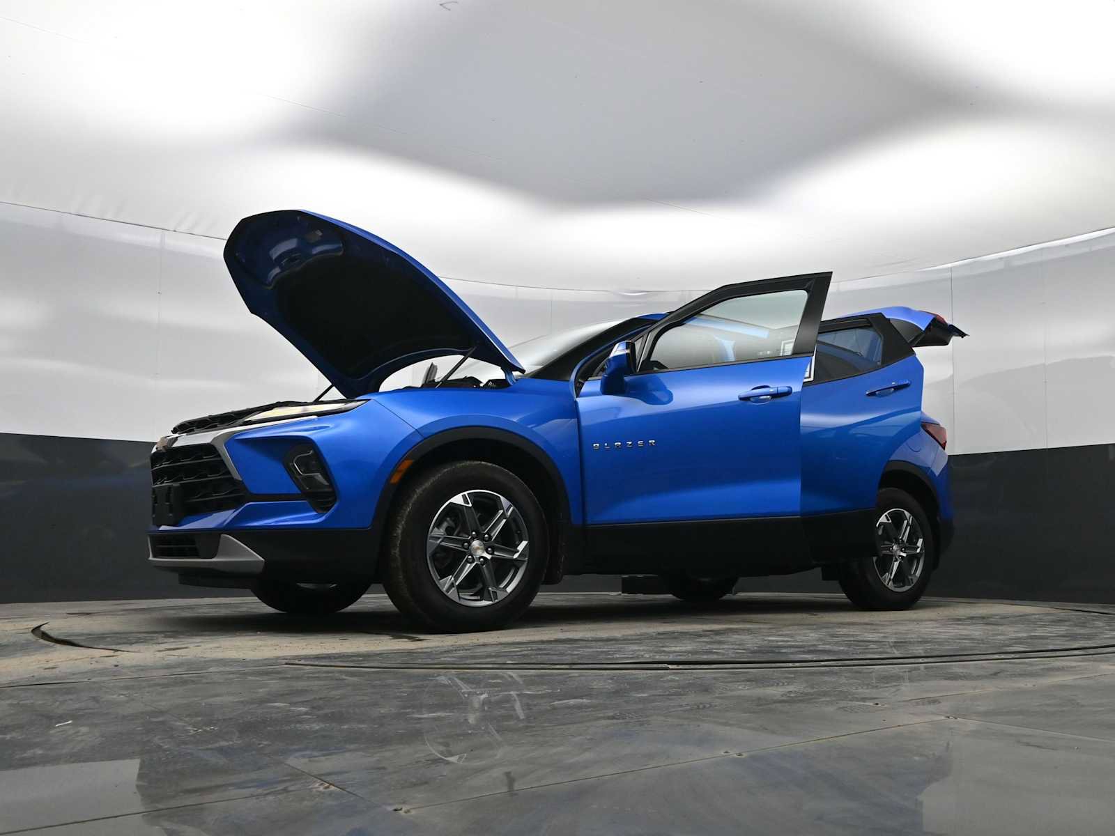 Used 2024 Chevrolet Blazer LT w/ Sound & Technology Package image 41