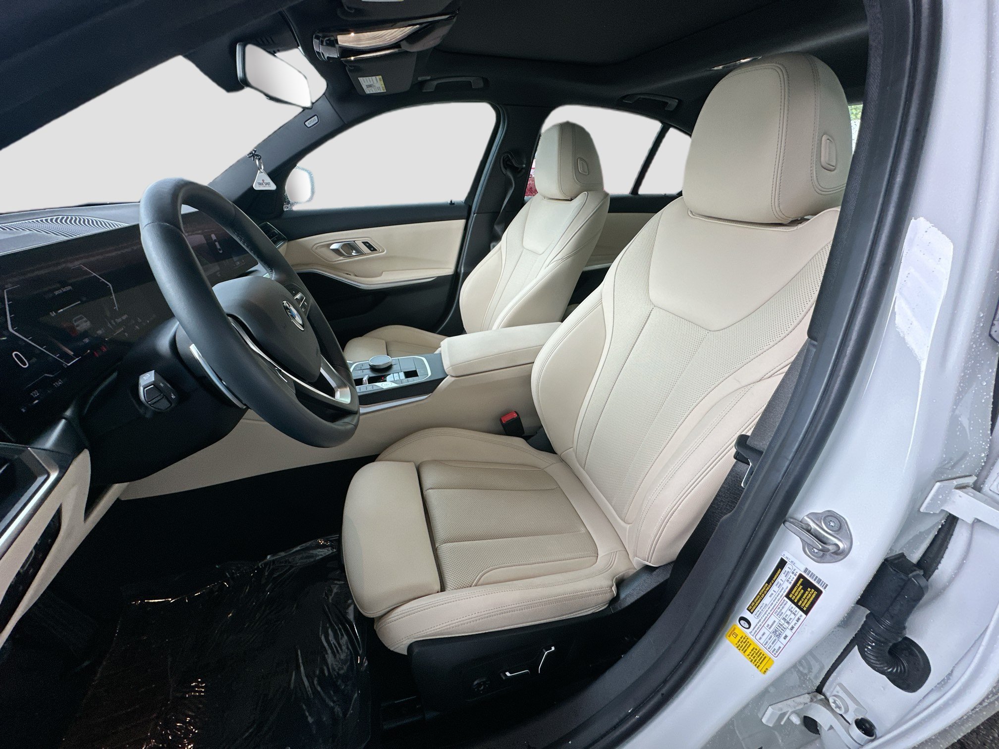 Certified 2024 BMW 330i Sedan w/ Convenience Package RWD image 20