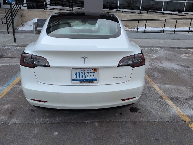 Used 2019 Tesla Model 3 Long Range image 5