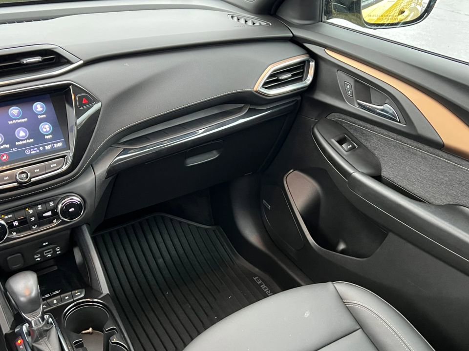 Used 2023 Chevrolet TrailBlazer ACTIV w/ Sun and Liftgate Package image 29