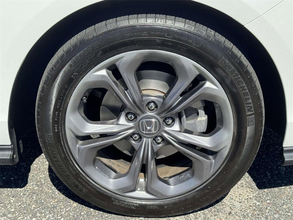 Certified 2023 Honda Accord EX image 6