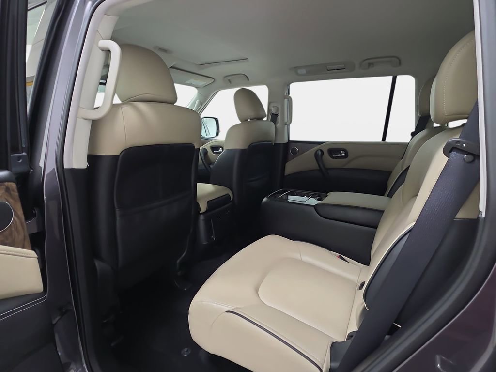 Certified 2024 INFINITI QX80 Premium Select w/ Cargo Package image 10