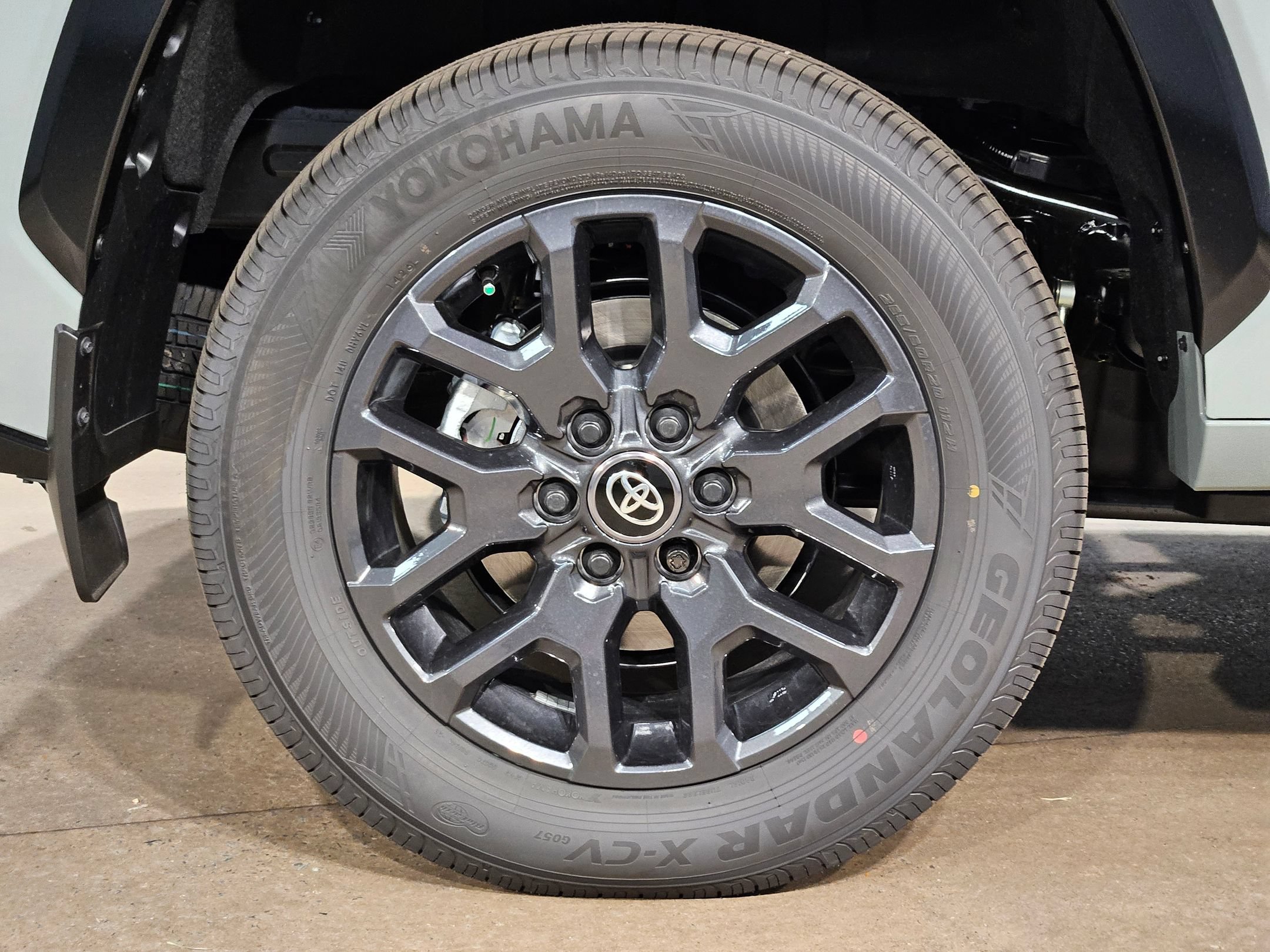New 2026 Toyota Sequoia Platinum AWD/4WD image 25