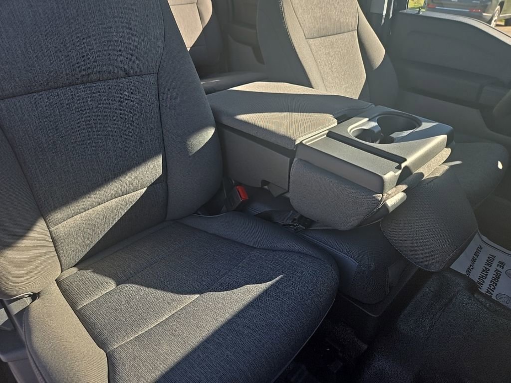 New 2026 Ford F250 XL w/ F-250 >10K GVWR Package image 22