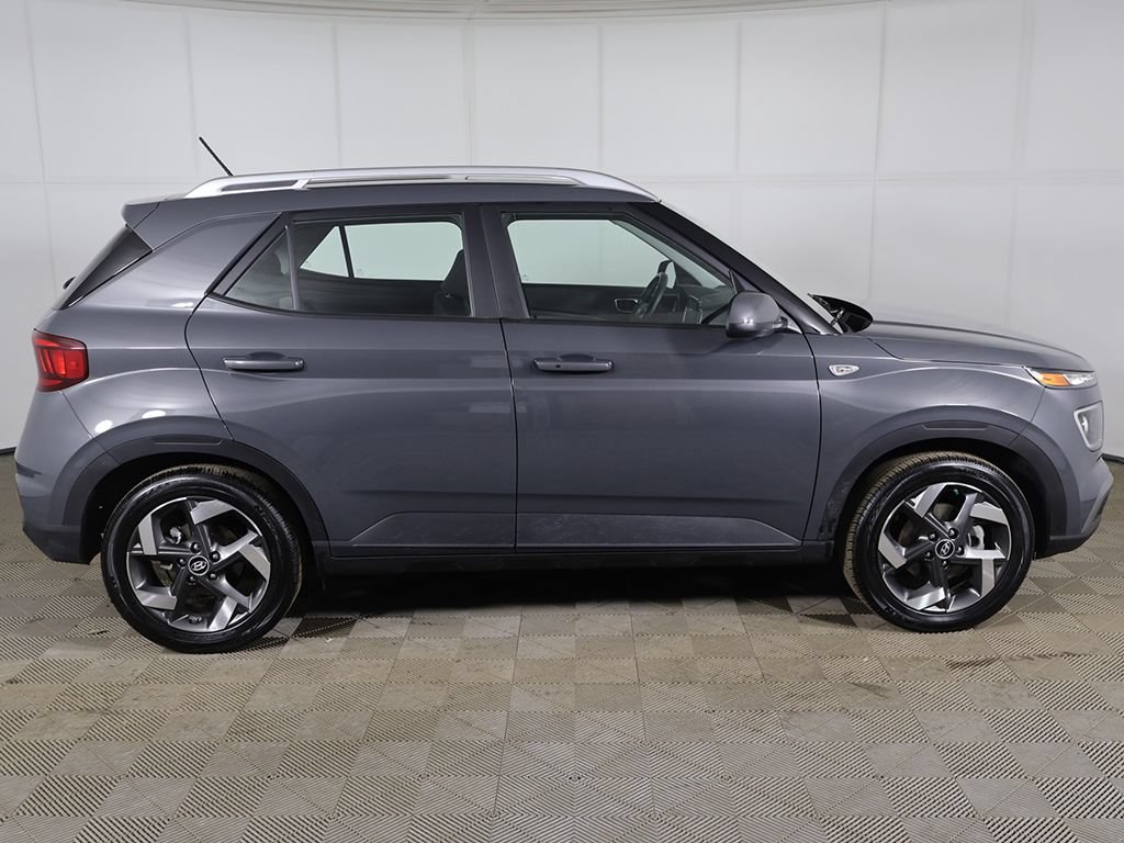 Certified 2026 Hyundai Venue SEL FWD image 13
