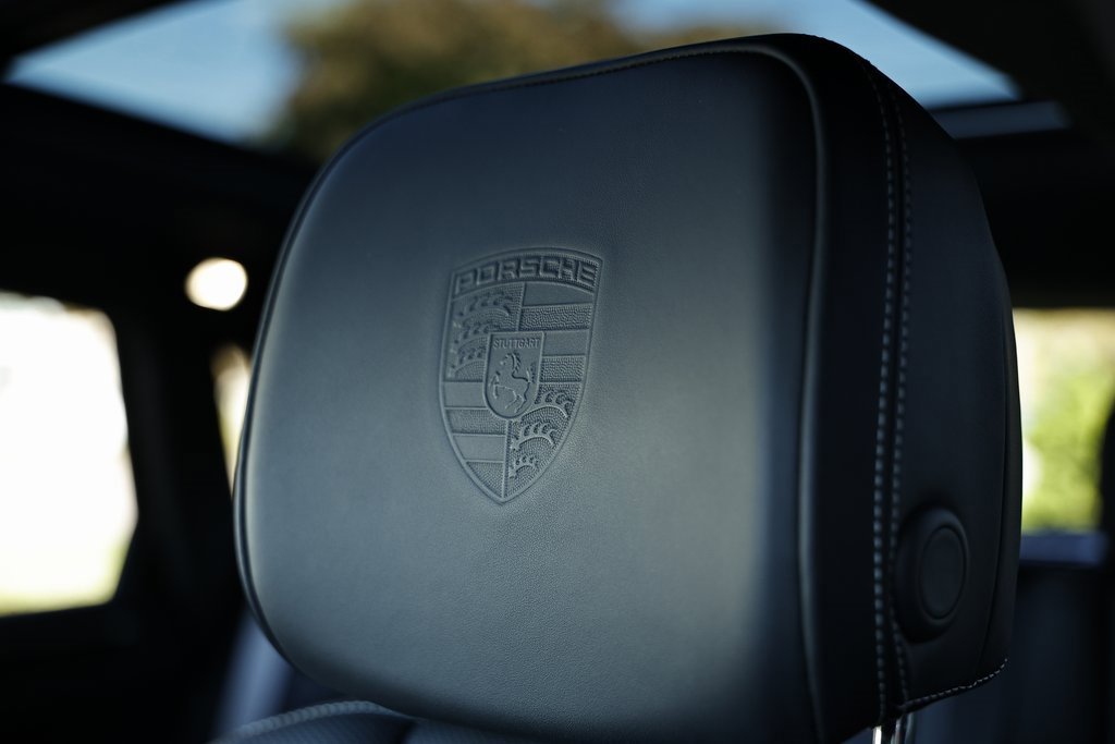 Used 2023 Porsche Macan S image 24