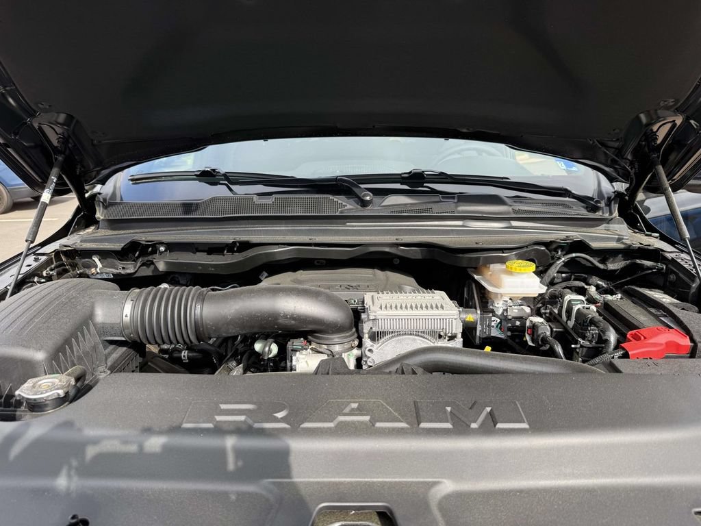 New 2026 RAM 1500 Big Horn AWD/4WD image 12