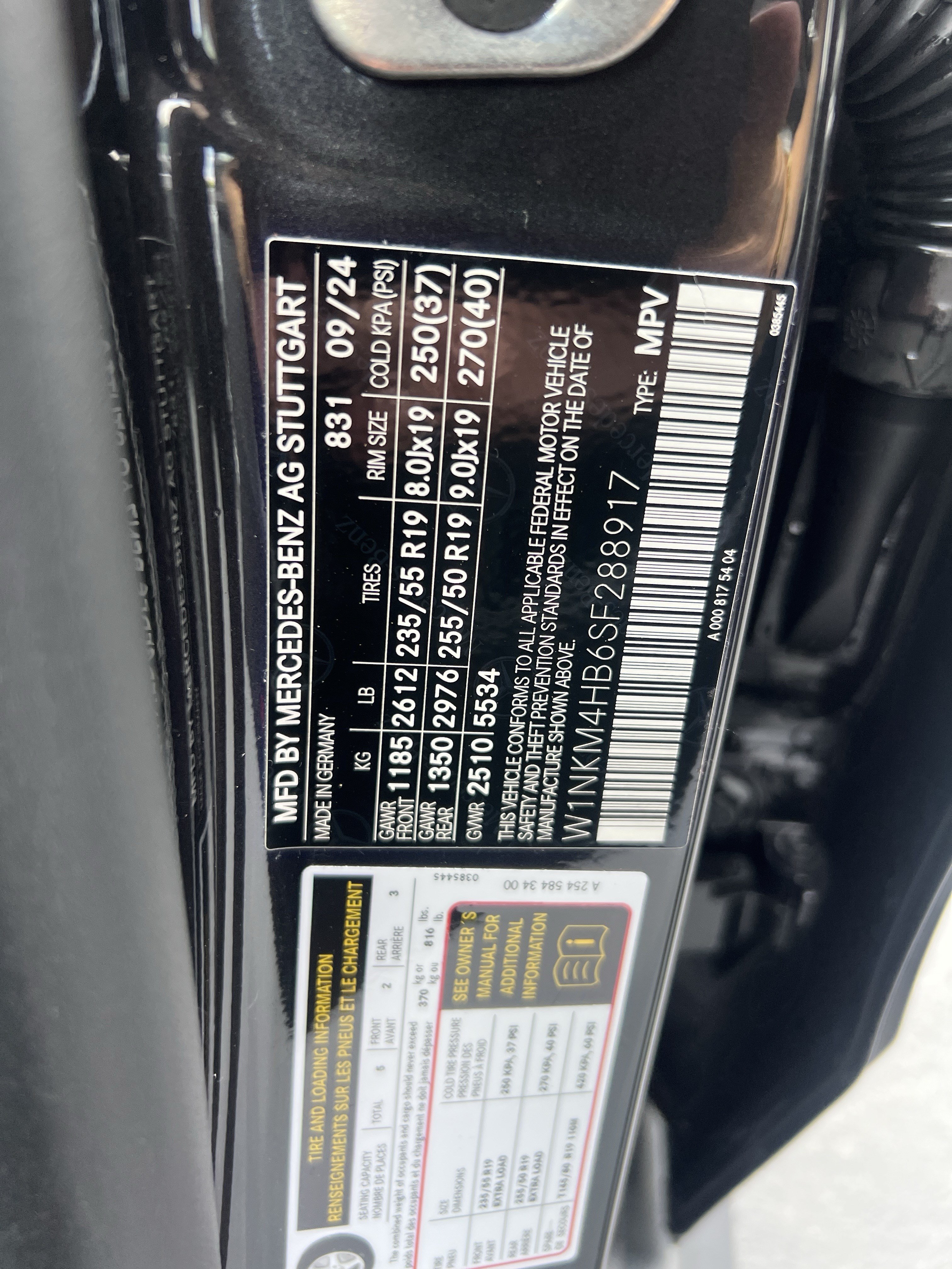Certified 2025 Mercedes-Benz GLC 300 4MATIC image 38