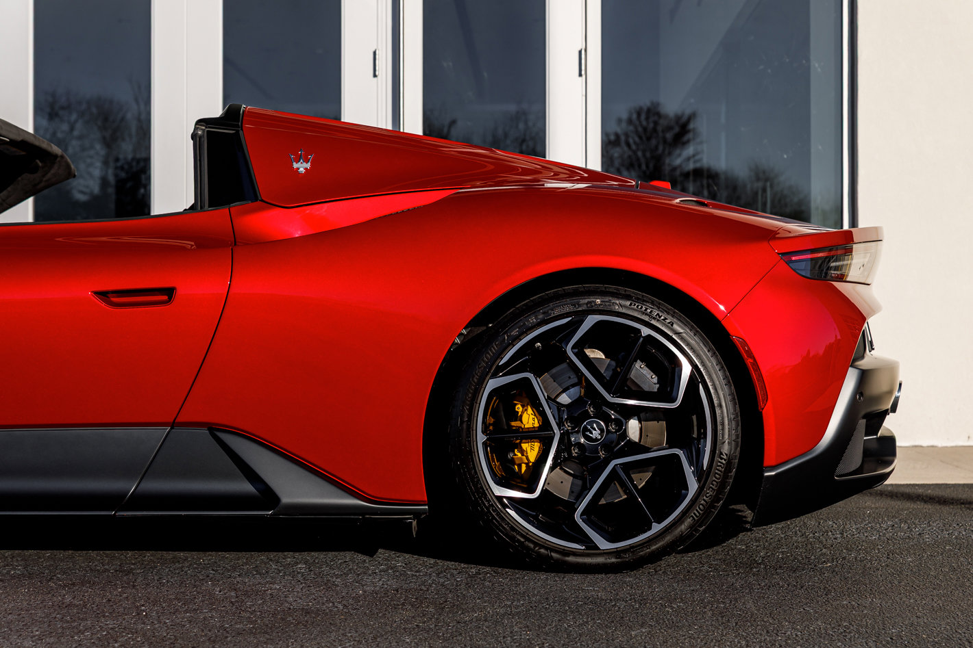 Used 2024 Maserati MC20 Cielo image 11