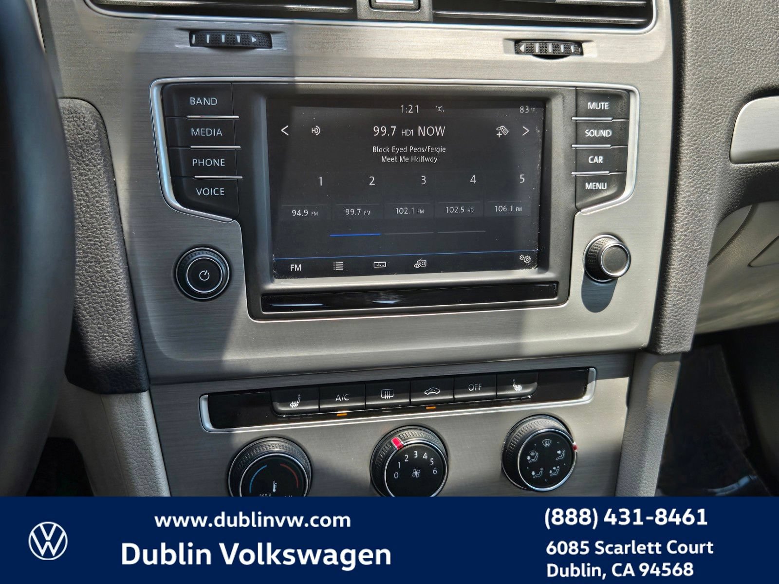 Used 2017 Volkswagen Golf SEL FWD image 14