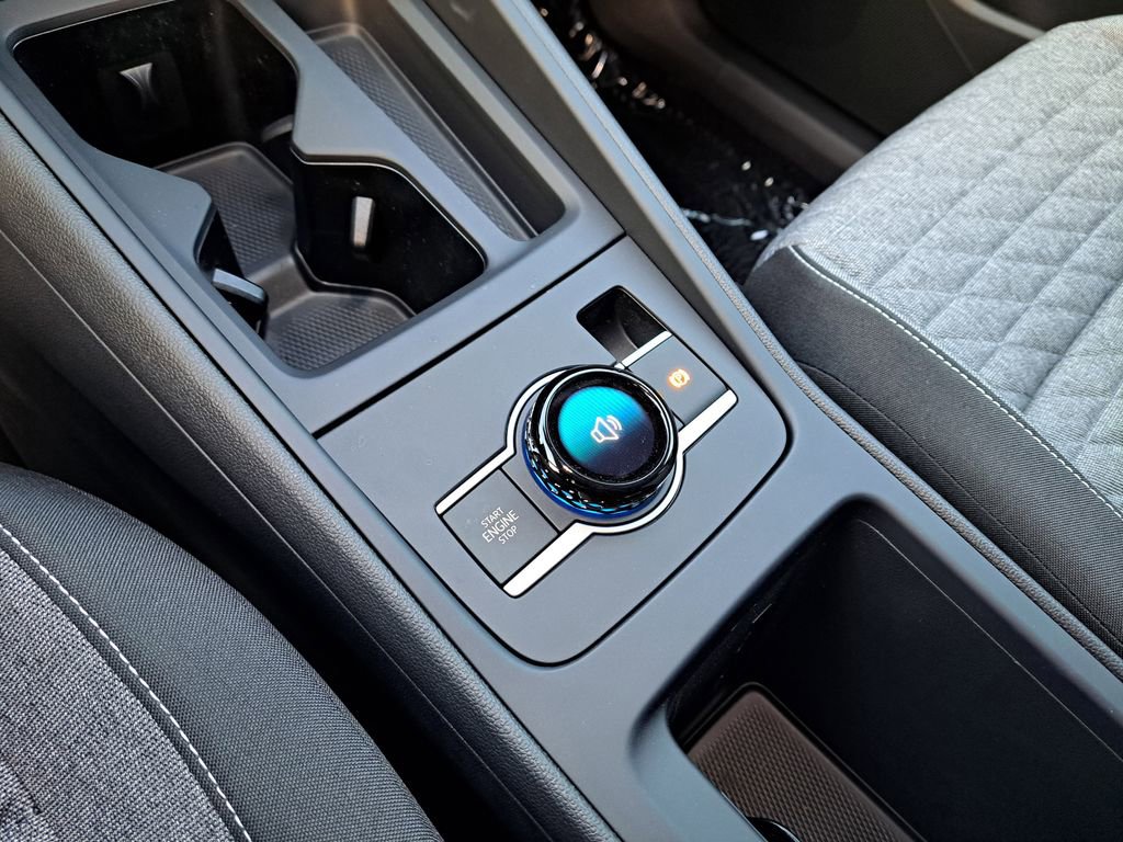 New 2026 Volkswagen Tiguan S image 9