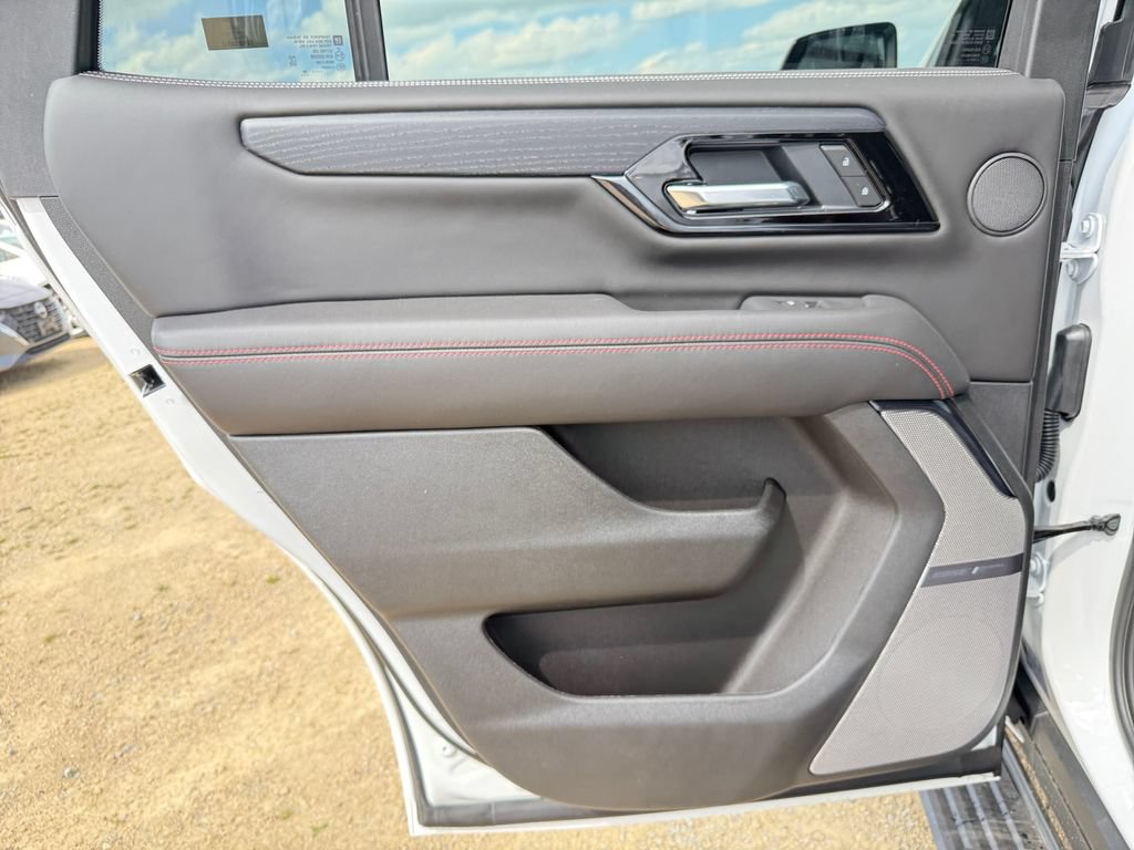 New 2026 GMC Yukon AT4 Ultimate AWD/4WD image 37