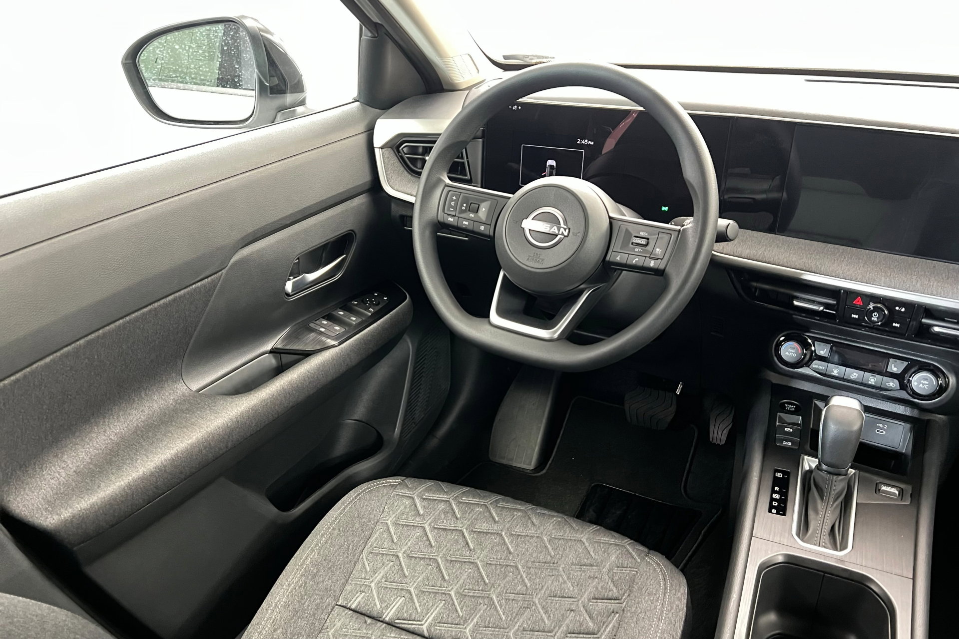 New 2026 Nissan Kicks SV w/ SV Premium Package image 10