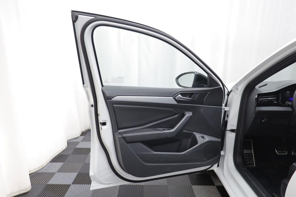 New 2026 Volkswagen Jetta Sport image 5